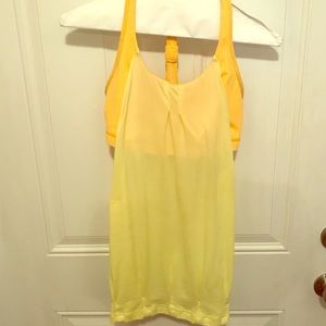 Lululemon workout tank